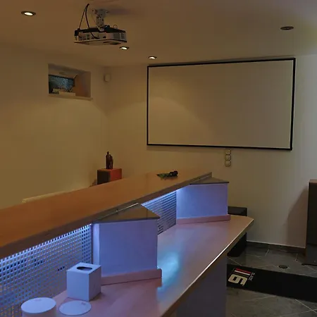 Exklusive Mit Terrasse, Sauna Und Stellplatz Appartement *
